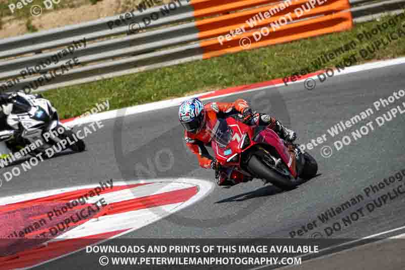 cadwell no limits trackday;cadwell park;cadwell park photographs;cadwell trackday photographs;enduro digital images;event digital images;eventdigitalimages;navarra;no limits trackdays;peter wileman photography;racing digital images;trackday digital images;trackday photos